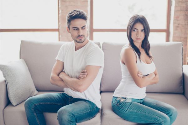 6 Clear Signs Telling You It’s Time to Divorce