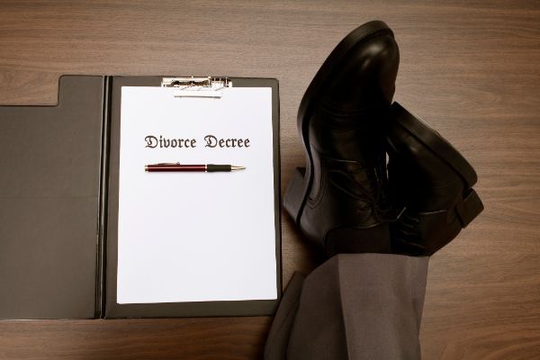 5 Essential Steps for Making Your Divorce Less Painful